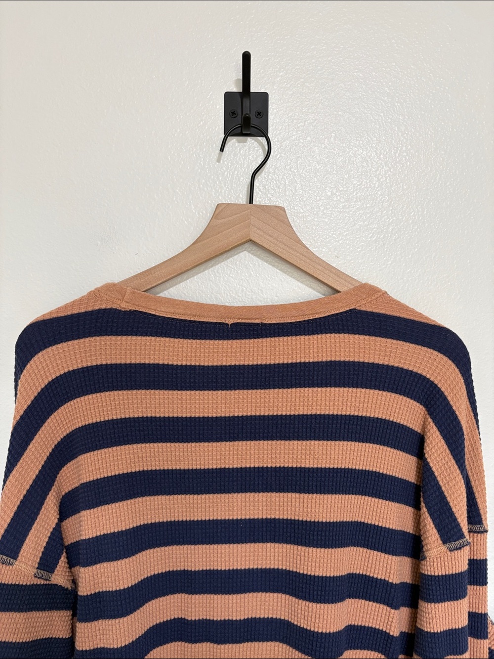 Aerie Wow! Striped Thermal Waffle Knit Oversized Long Sleeve Shirt Tan Small - Picture 8 of 10
